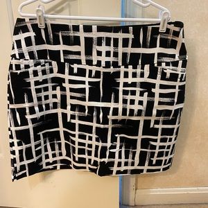 Black & White skort